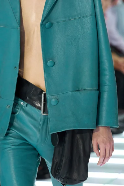 Look 61